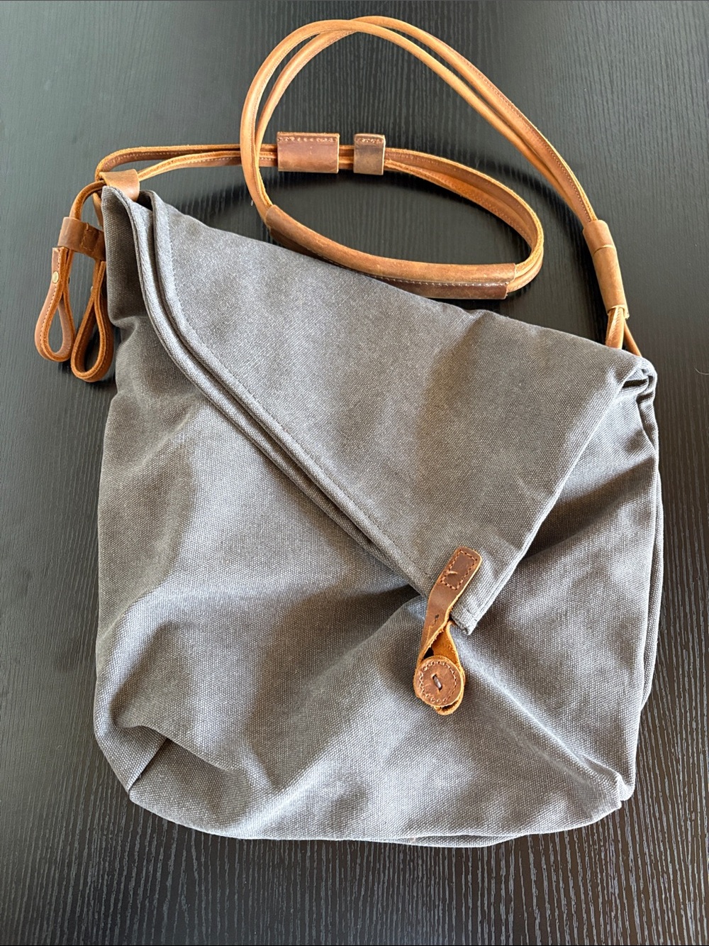 Canvas Messenger/Crossbody Unisex Bag in Gray with Tan Leather Trim NWOT